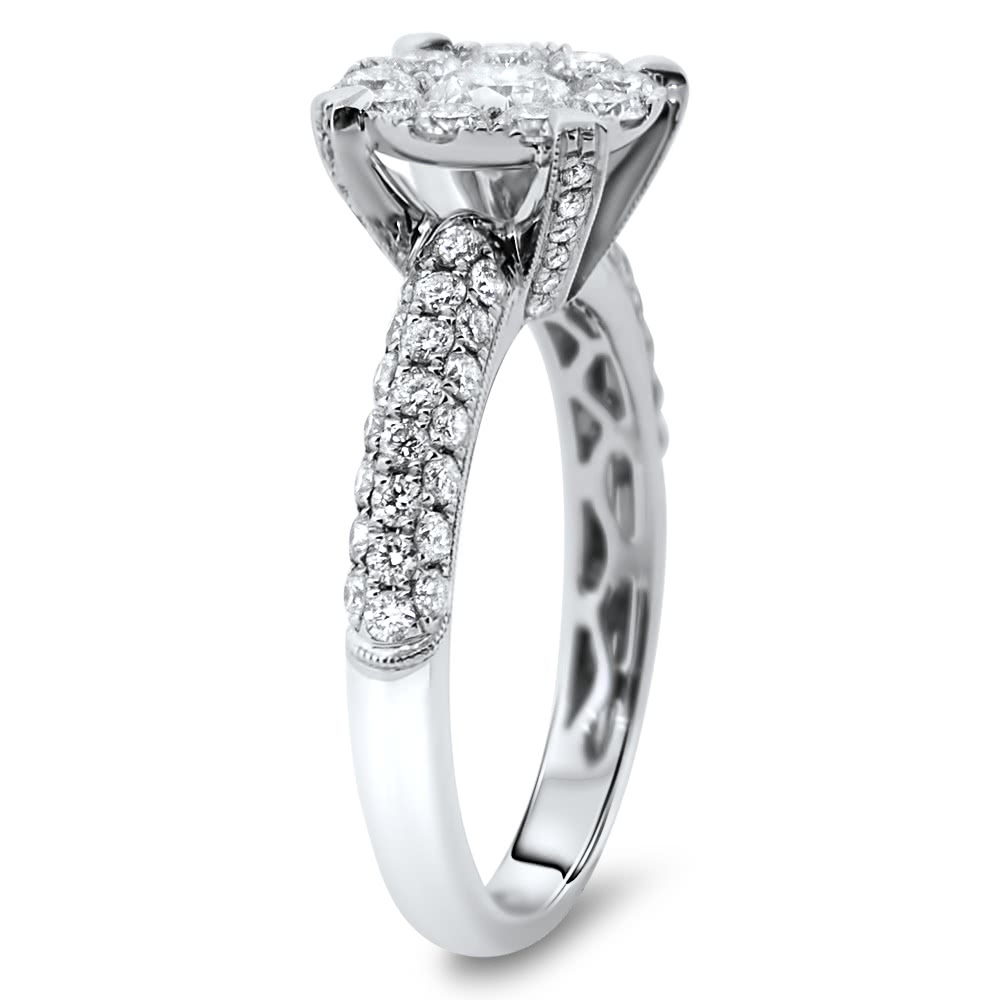 Aura princess-cut diamond ring